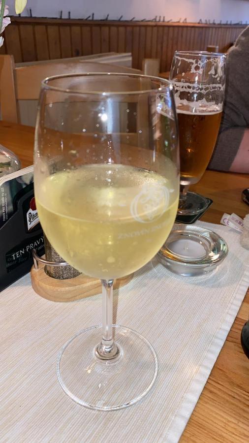 赫斯提尼克u佩斯卡科西基酒店 玛丽亚温泉 外观 照片